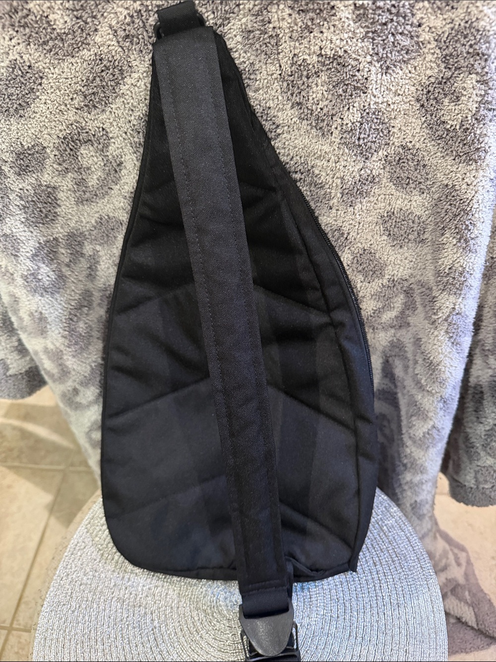 Vera Bradley Black Sling Crossbody with Floral Trim - Picture 2 of 4